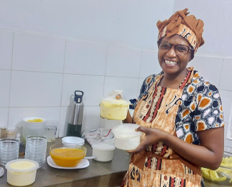 Vicky mit Eis in Meru